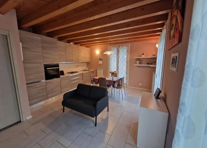 Ferienhaus La Casa Di Alice Lenno